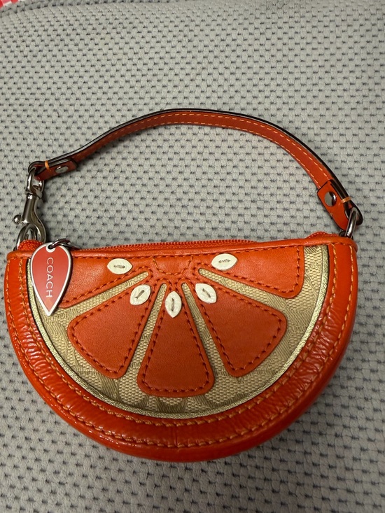 Coach Handbags - Vintage Y2K Coach Orange Leather Citrus Slice Wristlet with Gold Trim